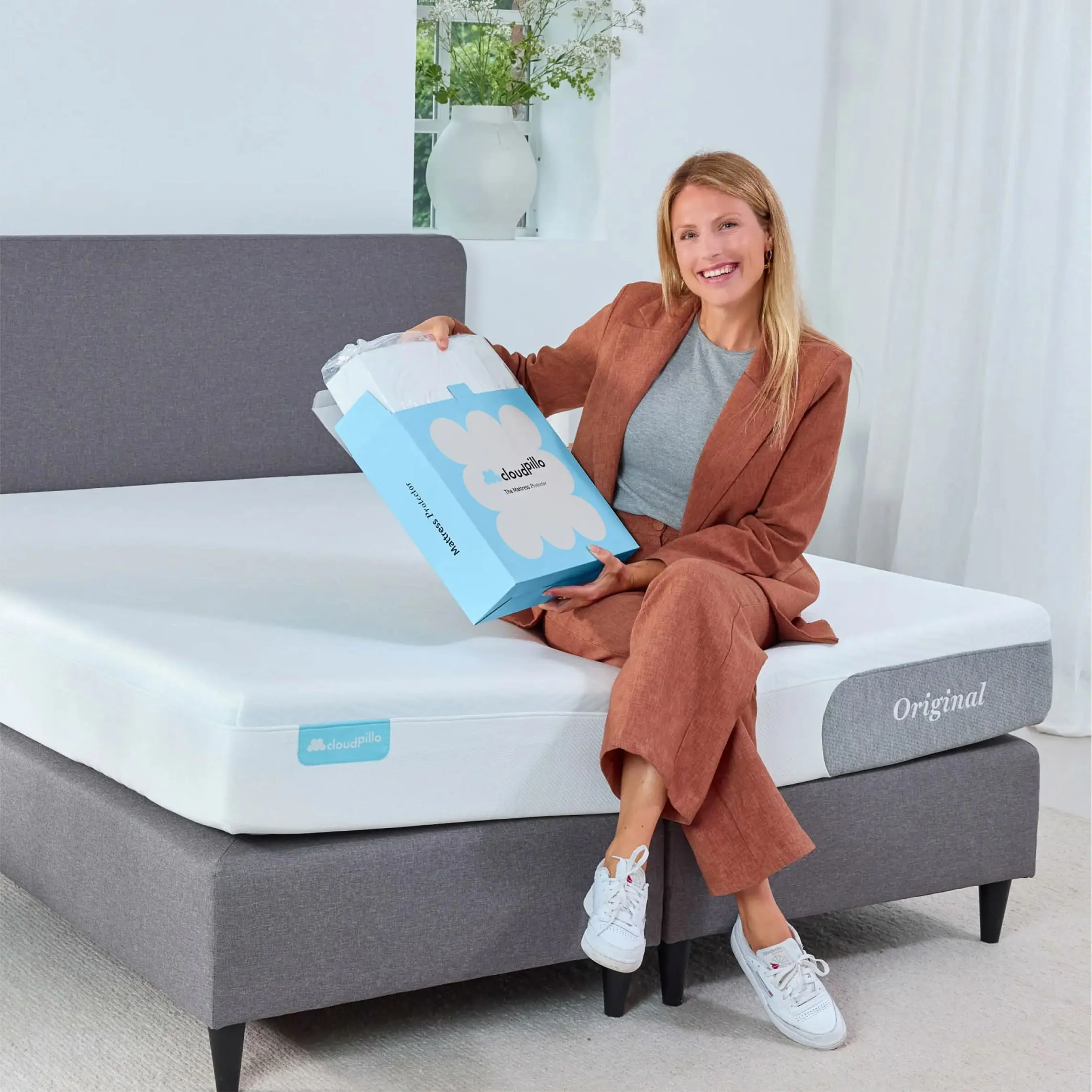 Cloudpillo Mattress Protector (Outlet) - Image 6